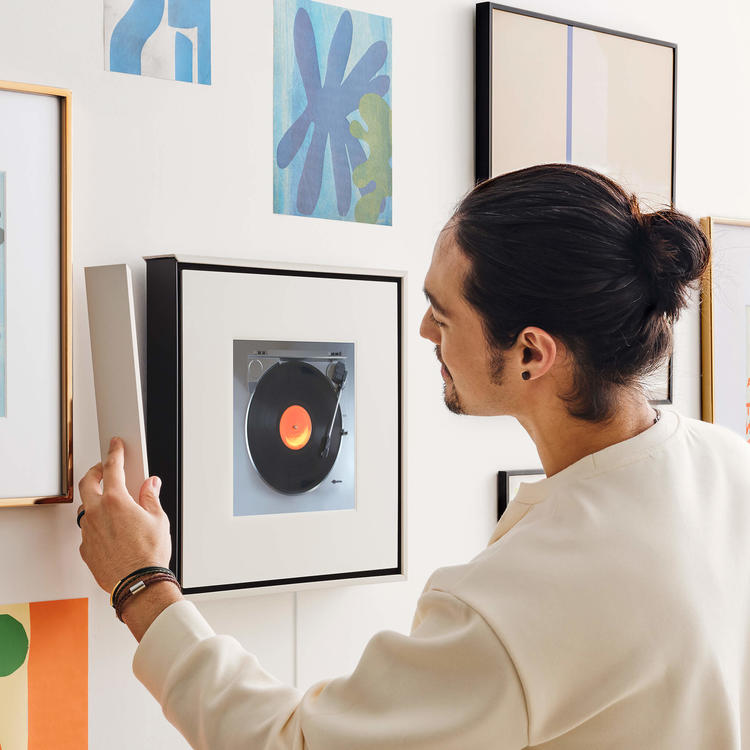 Samsung HW-LS60D | Music Frame Speaker - Wireless - Customizable - Black-Audio Video Centrale